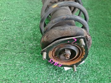 СТОЙКА НА NISSAN SUNNY FB15 QG15DE