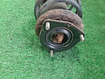 СТОЙКА НА NISSAN SUNNY FB15 QG15DE