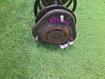 СТОЙКА НА TOYOTA COROLLA  AXIO NZE141 1NZ-FE