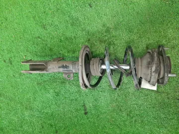 СТОЙКА НА TOYOTA ISIS ZGM10G 2ZR-FAE