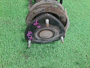 СТОЙКА НА TOYOTA VITZ SCP10 1SZ-FE