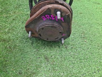 СТОЙКА НА TOYOTA COROLLA  AXIO ZRE144 2ZR-FE