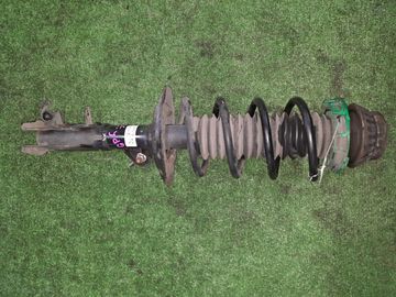 СТОЙКА НА HONDA FIT GP5 LEB