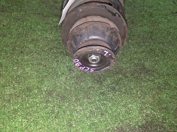 СТОЙКА НА TOYOTA VITZ SCP90 2SZ-FE