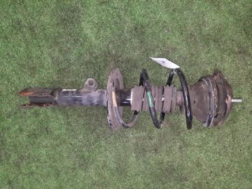 СТОЙКА НА TOYOTA COROLLA  AXIO ZRE142 2ZR-FE