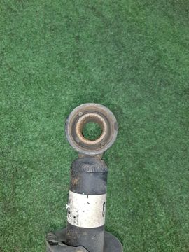 СТОЙКА НА TOYOTA COROLLA  AXIO ZRE142 2ZR-FE