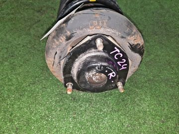 СТОЙКА НА NISSAN SERENA TC24 QR20DE