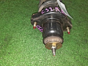 СТОЙКА НА MITSUBISHI LANCER CS2A 4G15