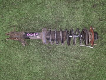 СТОЙКА НА NISSAN CUBE AZ10 CGA3DE