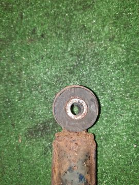 СТОЙКА НА MITSUBISHI OUTLANDER CW5W 4B12