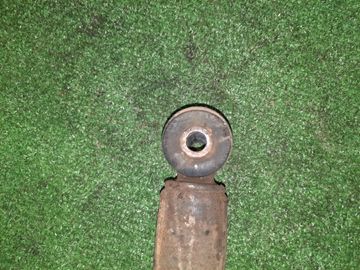 СТОЙКА НА MITSUBISHI OUTLANDER CW5W 4B12