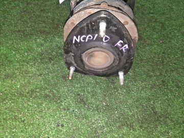 СТОЙКА НА TOYOTA VITZ NCP10 2NZ-FE