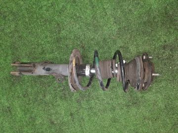 СТОЙКА НА TOYOTA COROLLA  AXIO ZRE142 2ZR-FE