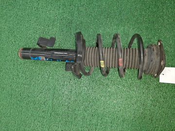 СТОЙКА НА MAZDA AXELA BK5P ZY-VE