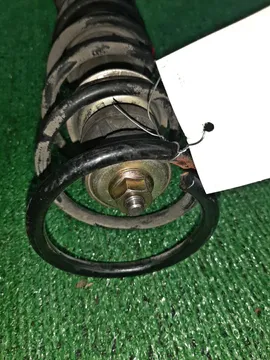 СТОЙКА НА MAZDA DEMIO DW3W B3E