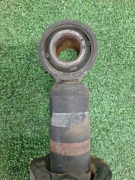 СТОЙКА НА TOYOTA COROLLA NZE121 1NZ-FE