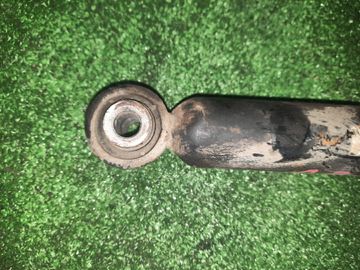 СТОЙКА НА NISSAN CEFIRO A33 VQ20DE