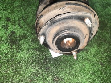 СТОЙКА НА MITSUBISHI GRANDIS NA4W 4G69