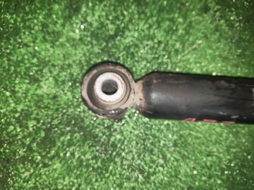 СТОЙКА НА NISSAN CEFIRO A33 VQ20DE