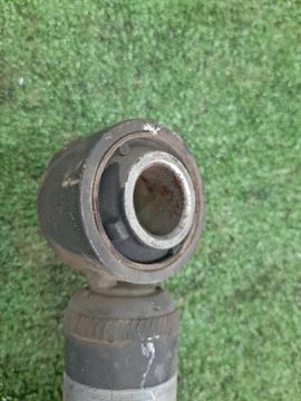 СТОЙКА НА TOYOTA COROLLA NZE121 1NZ-FE