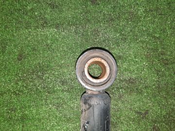 СТОЙКА НА TOYOTA COROLLA  AXIO ZRE142 2ZR-FE