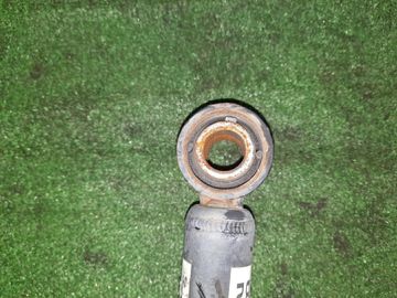 СТОЙКА НА TOYOTA COROLLA  AXIO ZRE142 2ZR-FE