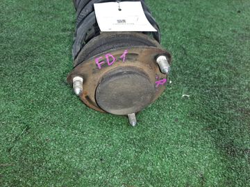 СТОЙКА НА HONDA CIVIC FD1 R18A