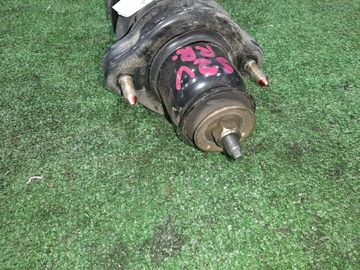 СТОЙКА НА MITSUBISHI LANCER CS2V 4G15