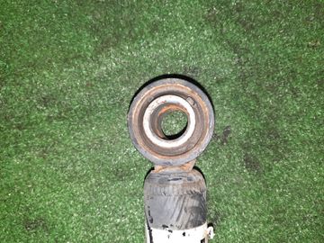 СТОЙКА НА TOYOTA COROLLA  AXIO ZRE142 2ZR-FE