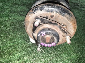 СТОЙКА НА MITSUBISHI RVR GA3W 4B10