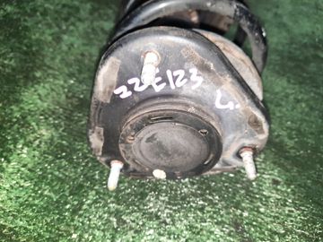 СТОЙКА НА TOYOTA ALLEX ZZE123 2ZZ-GE