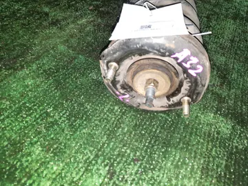 СТОЙКА НА NISSAN CEFIRO A32 VQ20DE