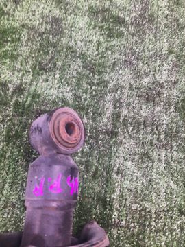 СТОЙКА НА HONDA STREAM RN6 R18A