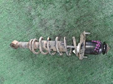 СТОЙКА НА TOYOTA ALLEX ZZE123 2ZZ-GE