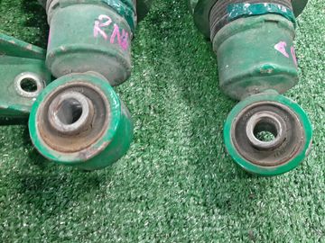 СТОЙКА НА HONDA STREAM RN6 R18A