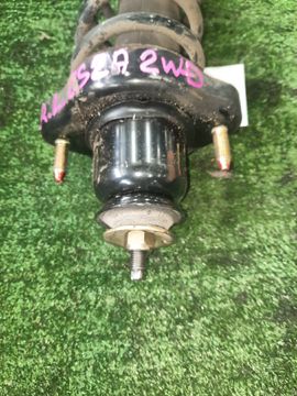 СТОЙКА НА MITSUBISHI LANCER CEDIA CS2A 4G15