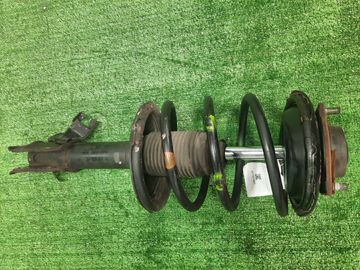 СТОЙКА НА NISSAN LIBERTY PM12 SR20DE