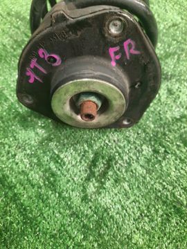 СТОЙКА НА VOLKSWAGEN TOURAN 1T3 CAVC