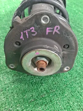 СТОЙКА НА VOLKSWAGEN TOURAN 1T3 CTH