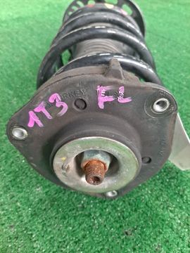 СТОЙКА НА VOLKSWAGEN TOURAN 1T3 CTH