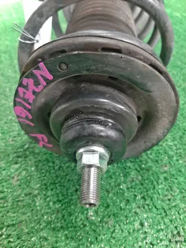 СТОЙКА НА TOYOTA COROLLA  AXIO NZE161 1NZ-FE