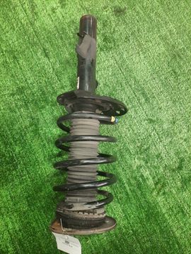 СТОЙКА НА VOLVO V70 BW60 B5244T