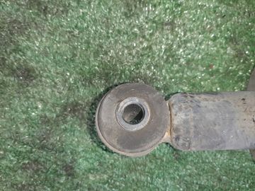 СТОЙКА НА MITSUBISHI AIRTREK CU2W 4G63