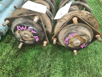 СТОЙКА НА MAZDA MPV LW5W GY