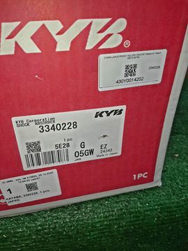 СТОЙКА НА LEXUS RX200T AGL25W