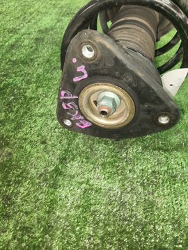 СТОЙКА НА MAZDA AXELA BK5P ZY-VE