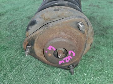 СТОЙКА НА MITSUBISHI AIRTREK CU2W 4G63