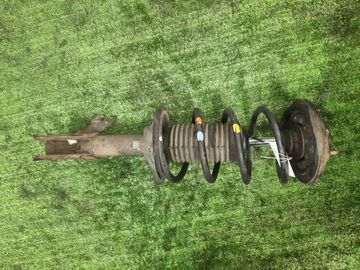 СТОЙКА НА NISSAN SUNNY FB14 GA15DE