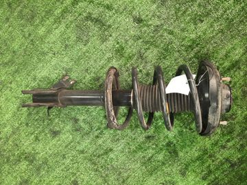 СТОЙКА НА NISSAN SERENA TC24 QR20DE