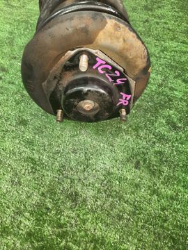 СТОЙКА НА NISSAN SERENA TC24 QR20DE